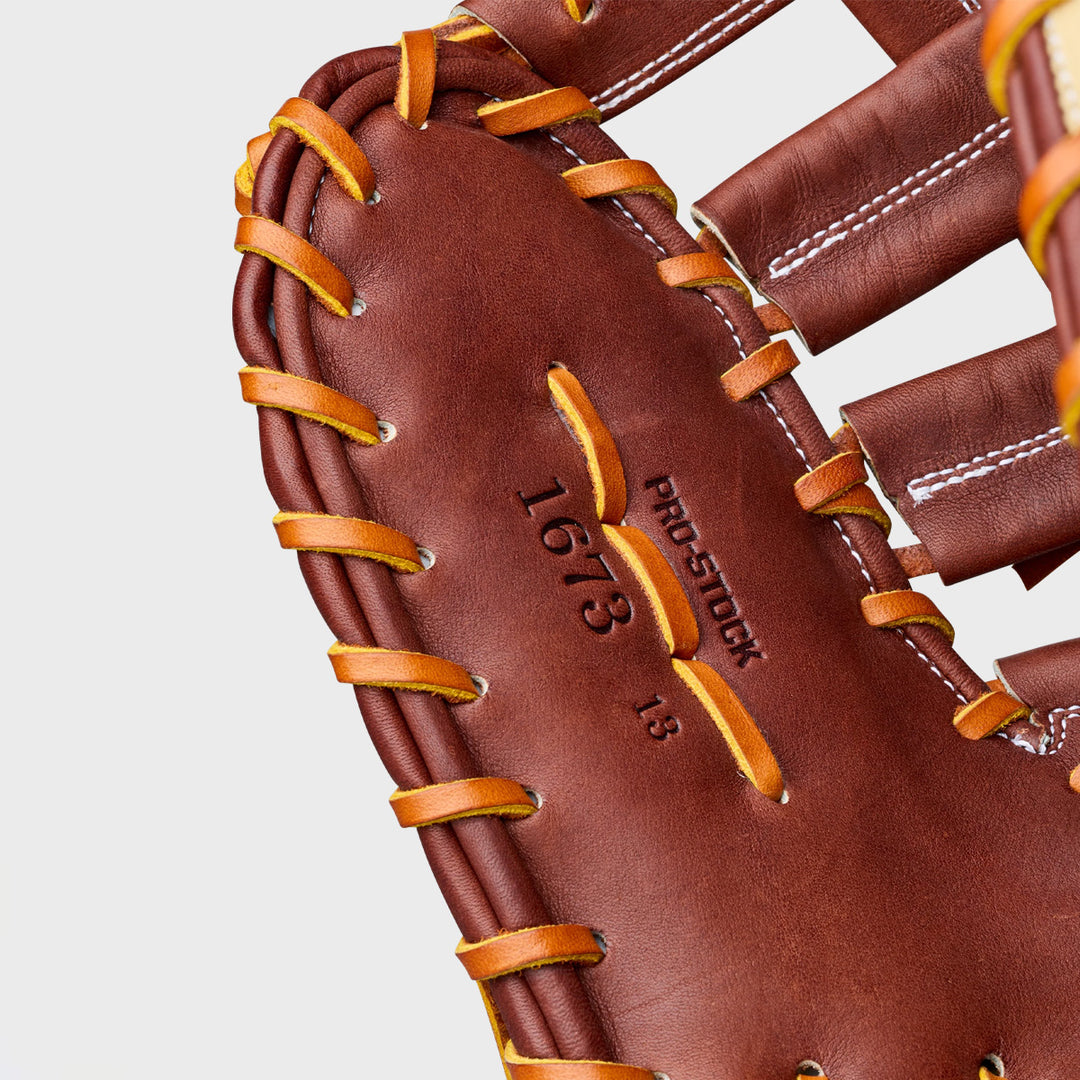 Wilson 2027 A2000 1673 13"First Base Mitt - Blonde/Walnut/Saddle Tan