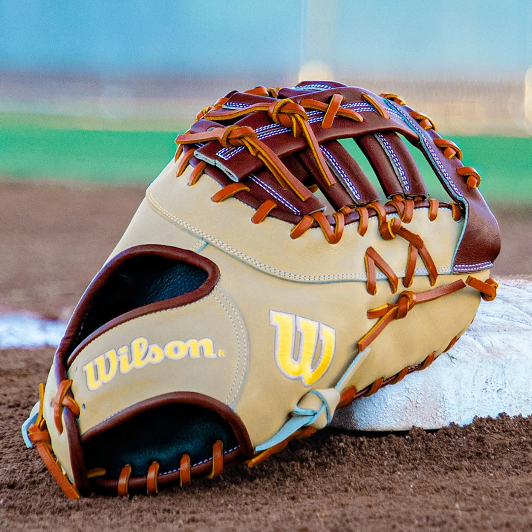 Wilson 2027 A2000 1673 13"First Base Mitt - Blonde/Walnut/Saddle Tan
