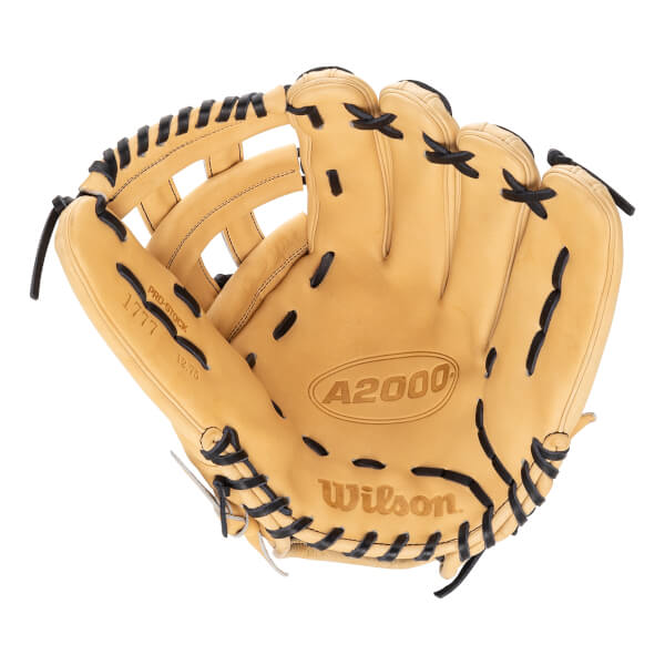 Wilson A2000 Classic 1777 12.75" Outfield Baseball Glove - Blonde/Black